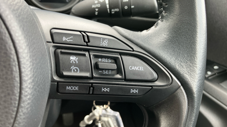 Toyota Yaris 1.5 Hybrid Design 5dr CVT Hybrid Hatchback